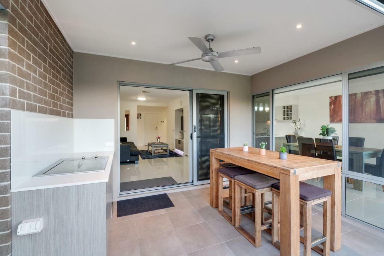 Fairway Village @ Windaroo Lakes Golf Club Exteriör bild